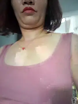 Snapshot of 2_banana chatting on 07-14-26, 10:21 2 banana online show from 07-14-26, 10:21
