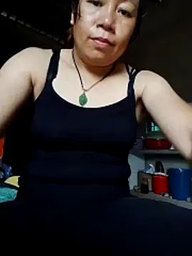 Snapshot of _Jini_ chatting on 05-18-26, 03:24 Jini online show from 05-18-26, 03:24