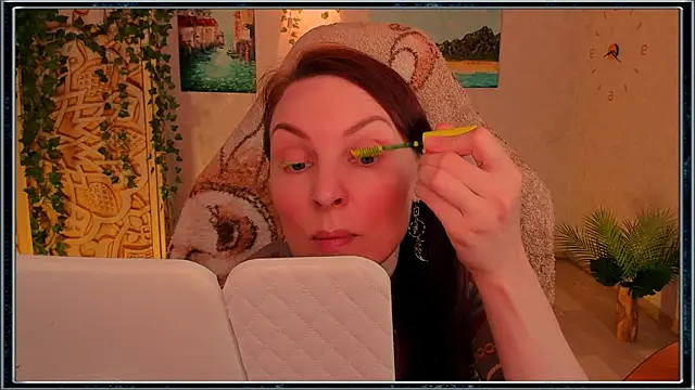 Snapshot of LanaRadiance chatting on 06-14-26, 12:40 LanaRadiance online show from 06-14-26, 12:40