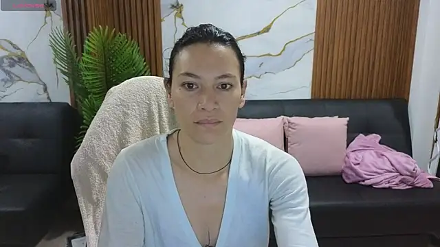 alonddra tay online show from 06-09-26, 11:33