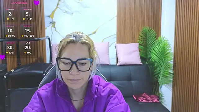 alonddra tay online show from 07-17-26, 11:39