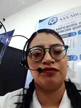Snapshot of SOFI__10 chatting on 04-27-26, 03:21 SOFI 10 online show from 04-27-26, 03:21