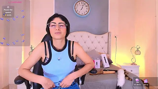 elizabeth santos1 online show from 07-30-26, 09:58