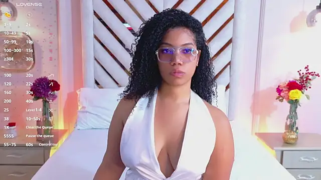 Snapshot of Abby_Montero chatting on 07-17-26, 01:51 Abby Montero online show from 07-17-26, 01:51