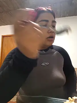 lucyheart 8 online show from 04-17-26, 09:51