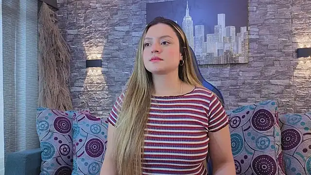 Snapshot of giigii_hadidd chatting on 04-11-26, 07:40 giigii hadidd online show from 04-11-26, 07:40