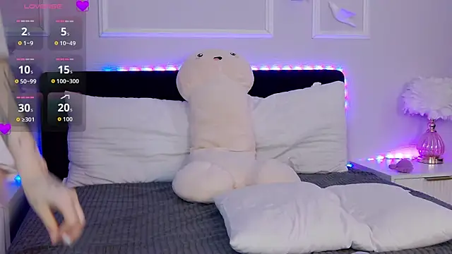 dollyweb online show from 05-30-26, 01:46