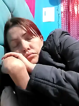 carolinhe26 online show from 04-16-26, 10:45
