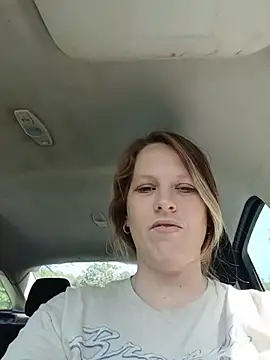 BOUNCYdddBRE online show from 04-17-26, 03:26