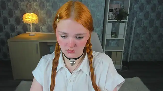 Emilly Hiil online show from 07-28-26, 01:01