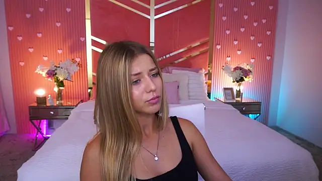 DoveLovee online show from 07-28-26, 02:13