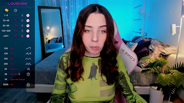 CharliGrace  online show from 06-02-26, 08:16