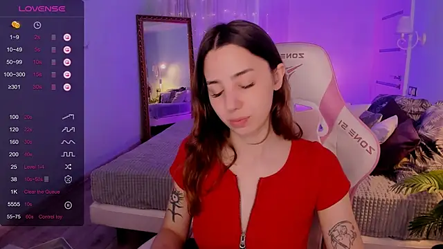 CharliGrace  online show from 06-16-26, 08:17
