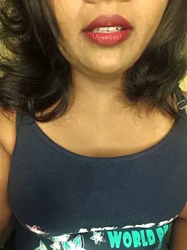 Snapshot of ur_love_kannada1 chatting on 05-04-26, 09:49 ur love kannada1 online show from 05-04-26, 09:49
