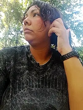 Izel  online show from 04-14-26, 07:20