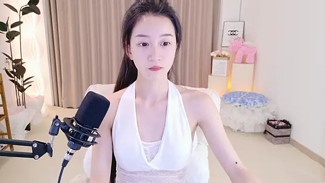 Snapshot of Dancing-CoCo-Pro chatting on 06-26-26, 03:55 Dancing-CoCo-Pro online show from 06-26-26, 03:55