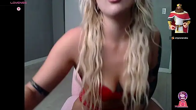 BettyBadNews online show from 06-12-26, 04:39
