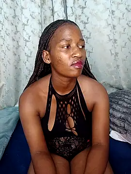 Snapshot of DimpleQueen_01 chatting on 04-17-26, 05:27 DimpleQueen 01 online show from 04-17-26, 05:27