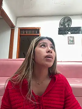 Kimmiebellarie online show from 07-20-26, 01:24