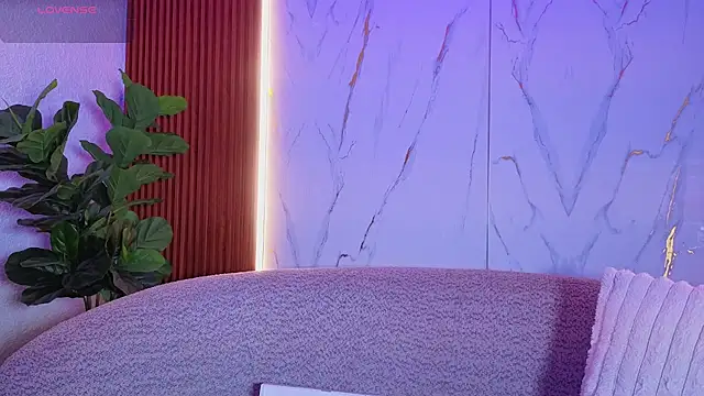 valerysofia vg online show from 04-13-26, 07:30