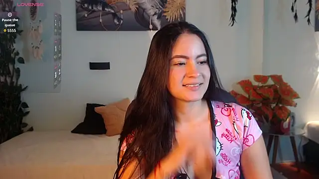 Snapshot of rosaleia_ chatting on 07-02-26, 03:45 rosaleia online show from 07-02-26, 03:45