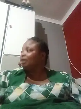 SweetBelly1 online show from 06-27-26, 10:04