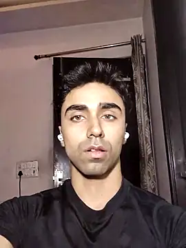 chrish 7 online show from 04-12-26, 04:23