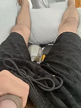 Exoticsoyyy online show from 06-17-26, 04:30