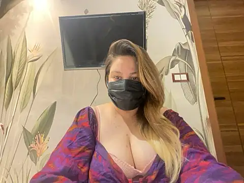 Snapshot of kavyasingh36 chatting on 05-03-26, 03:18 kavyasingh36 online show from 05-03-26, 03:18