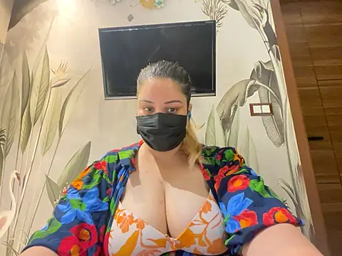 Snapshot of kavyasingh36 chatting on 06-02-26, 10:50 kavyasingh36 online show from 06-02-26, 10:50