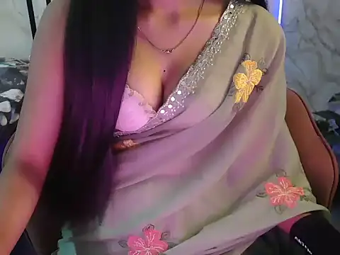 shreya    online show from 05-27-26, 04:53
