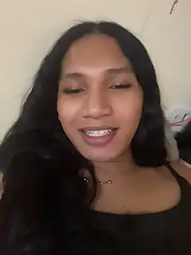 Snapshot of slutty_aki chatting on 06-22-26, 04:53 slutty aki online show from 06-22-26, 04:53