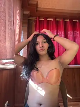 Snapshot of slutty_aki chatting on 07-20-26, 08:28 slutty aki online show from 07-20-26, 08:28