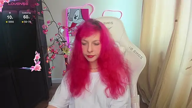 Snapshot of InfernoKitten chatting on 04-14-26, 01:11 InfernoKitten online show from 04-14-26, 01:11