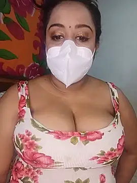 Snapshot of Suger_Lips_99 chatting on 05-22-26, 03:17 Suger Lips 99 online show from 05-22-26, 03:17