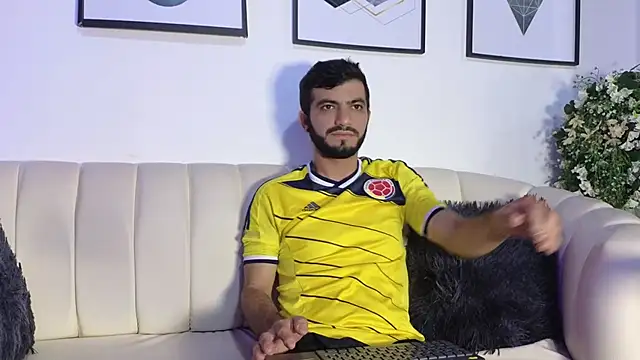 EmmanuelVoss online show from 04-17-26, 04:15