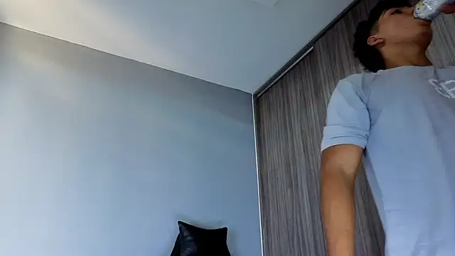 James silva1 online show from 07-30-26, 02:49