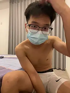 Yalotutu online show from 06-28-26, 04:57