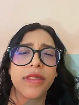 milakitti online show from 04-29-26, 02:59
