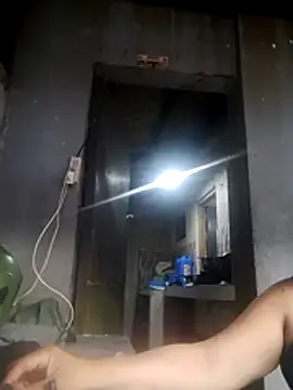 jeanyummytits online show from 05-04-26, 10:17