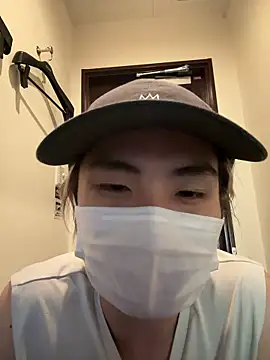 tokage00727 online show from 04-19-26, 08:13