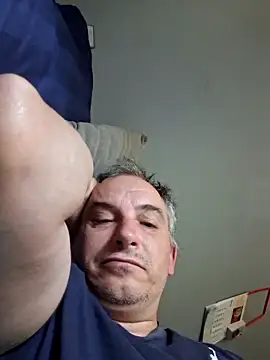 Snapshot of Piotr481 chatting on 05-28-26, 05:49 Piotr481 online show from 05-28-26, 05:49
