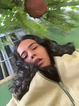 Snapshot of lafemagui chatting on 05-31-26, 11:28 lafemagui online show from 05-31-26, 11:28