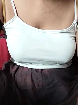 Snapshot of Pakhi_vabisexy chatting on 06-03-26, 08:17 Pakhi vabisexy online show from 06-03-26, 08:17