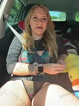 Tiffy Rosee online show from 05-25-26, 10:10