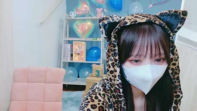 Snapshot of Koto-jpnk chatting on 05-30-26, 12:35 Koto-jpnk online show from 05-30-26, 12:35