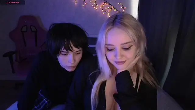 ScallyMilana online show from 04-23-26, 06:47