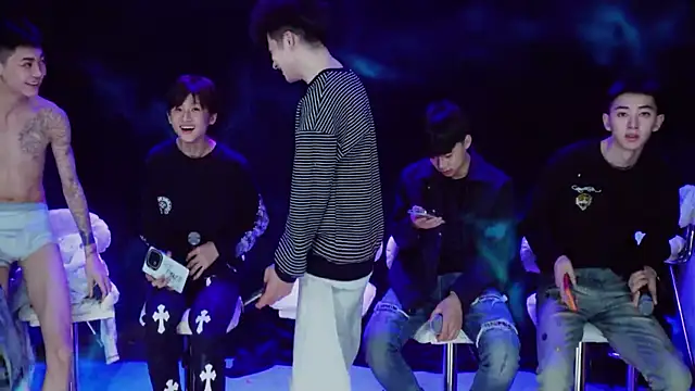 GAY-BOYS8888 online show from 04-14-26, 08:20