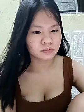 Seraphinahh online show from 04-24-26, 03:36