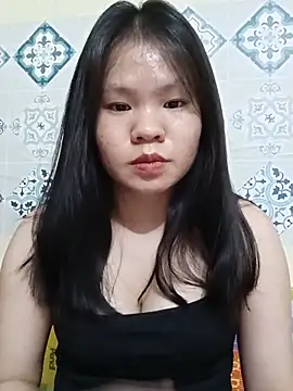 Seraphinahh online show from 06-06-26, 02:44